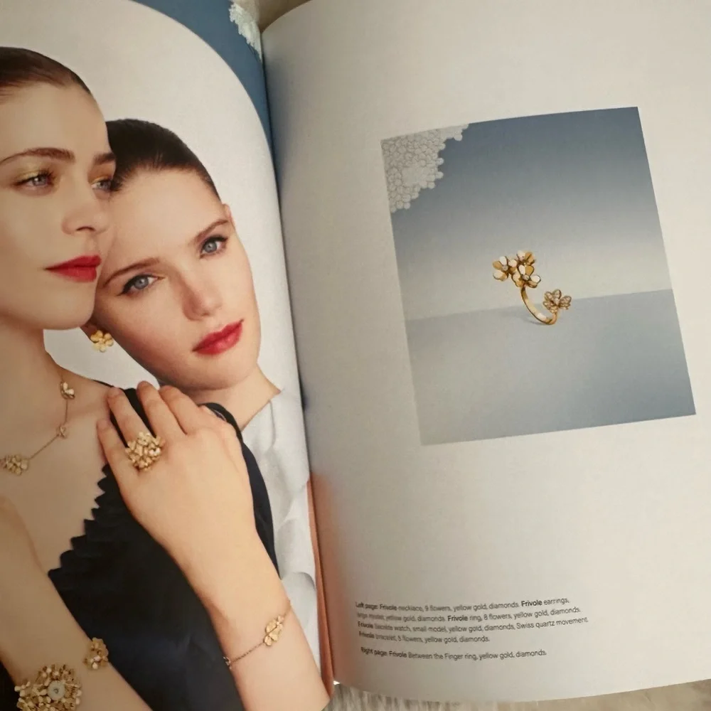 Van Cleef & Arpels White Jewelry Book